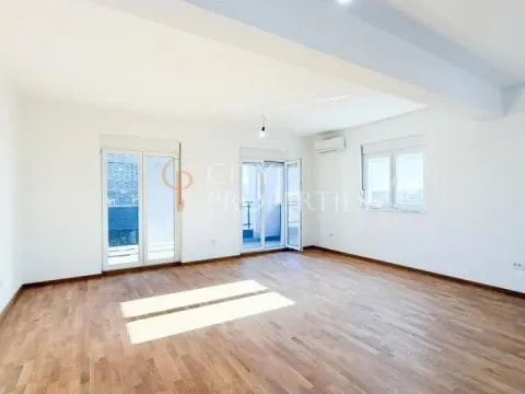 Prodaja, stan, 104m², Stari Aerodrom, Podgorica - image 3