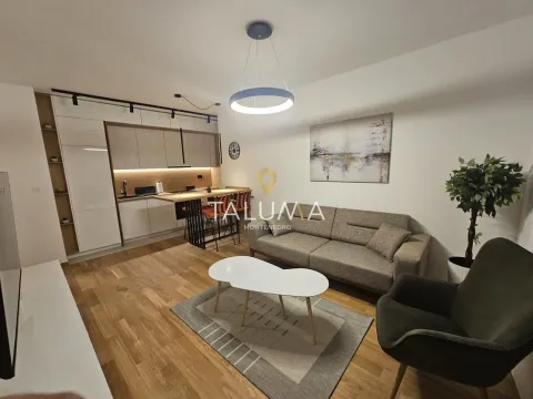 Rent, two bedroom apartment, 54m², City Kvart, Podgorica