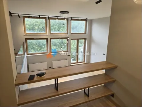 Izdavanje, četvorosoban stan, 120m², Stari Grad, Beograd - image 5