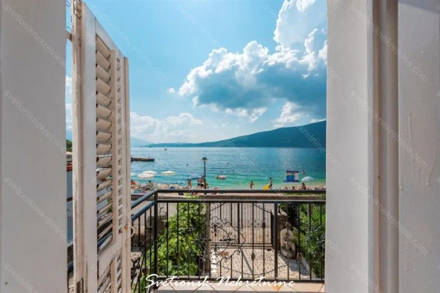 Sale, house, 95m², Baošići, Herceg Novi