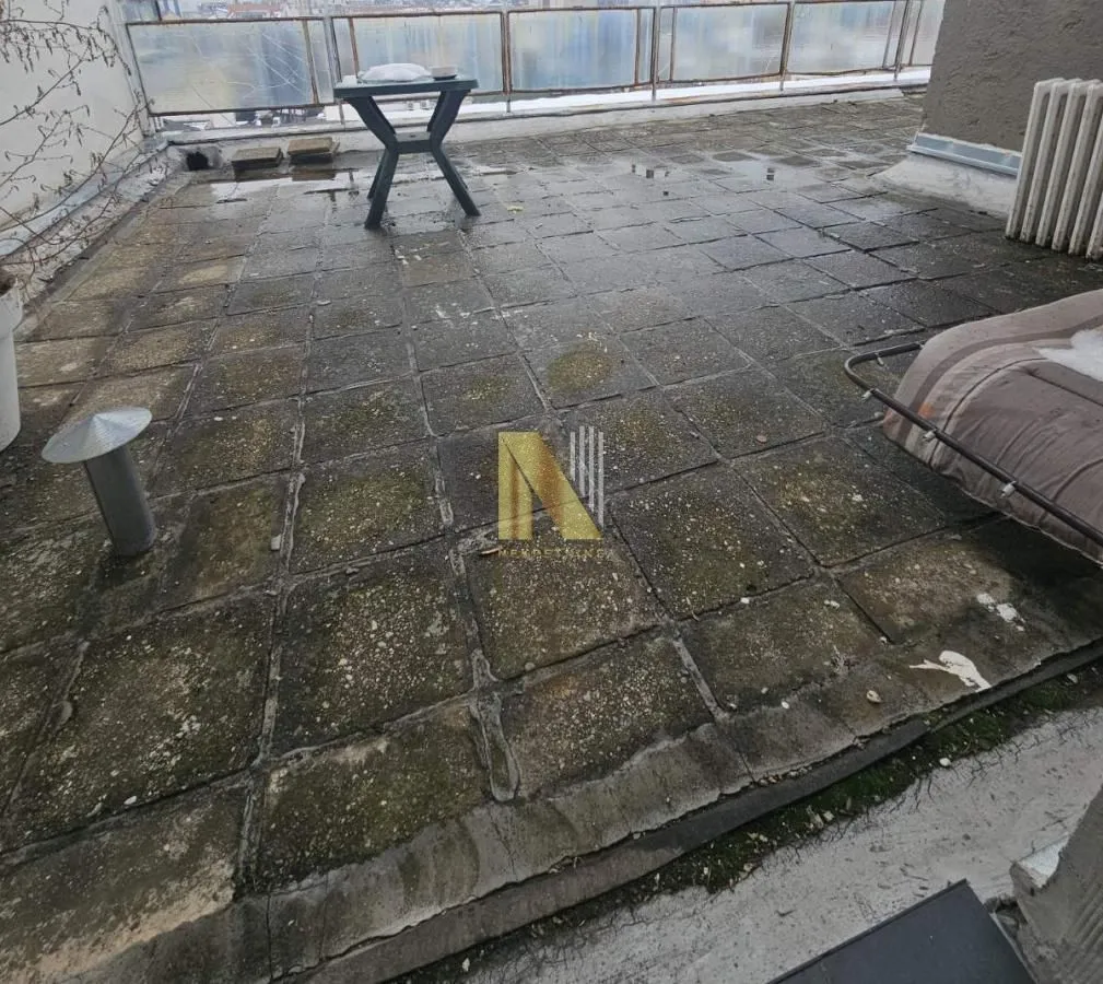 Prodaja, dvosoban stan, 48m², Stari grad, Novi Sad
