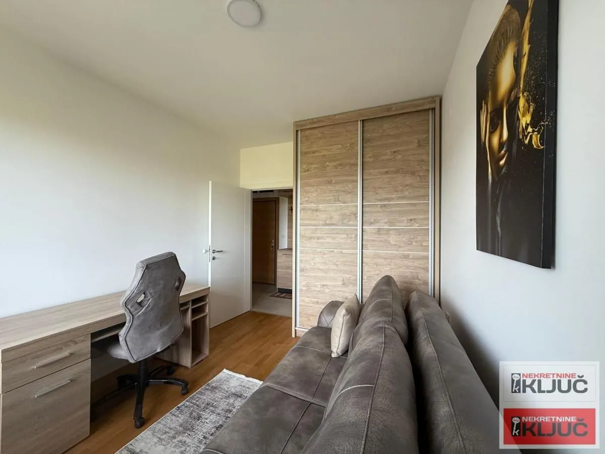 Izdavanje, jednosoban stan, 44m², Novo naselje, Novi Sad