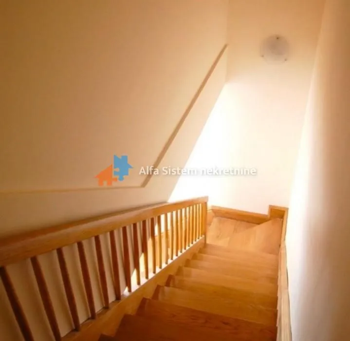 Rent, apartment, 250m², Savski Venac, Beograd