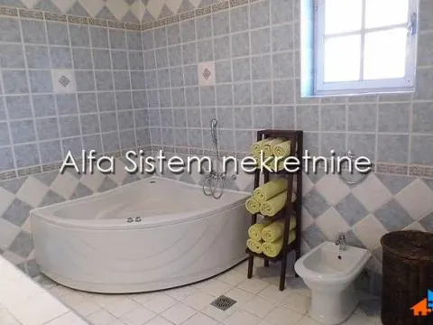 Rent, house, 400m², Voždovac Sve Podlokacije, Beograd - image 15