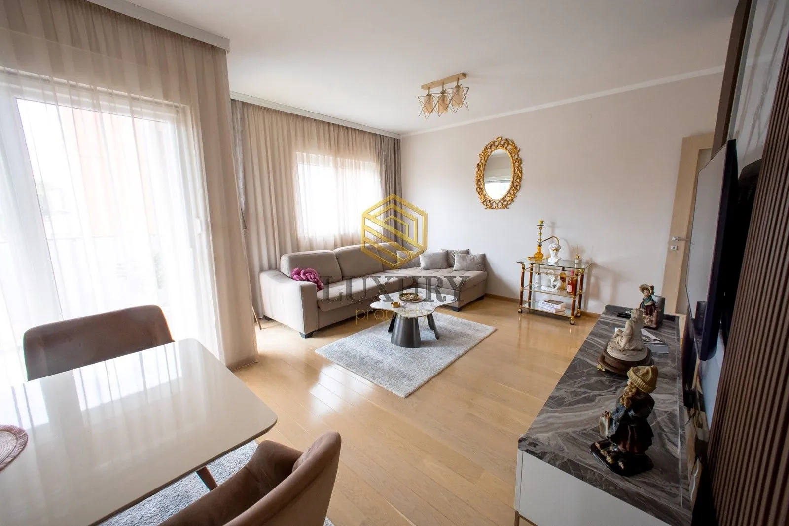 Rent, one bedroom apartment, 55m², City Kvart, Podgorica