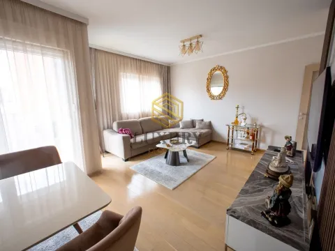 Rent, one bedroom apartment, 55m², City Kvart, Podgorica - image 1