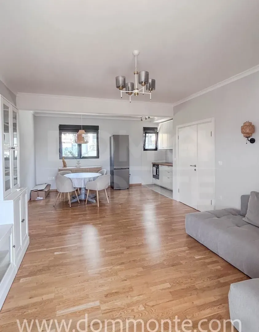 Rent, three bedroom apartment, 77m², Pod Kuk, Tivat