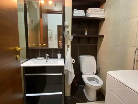 Izdavanje, jednosoban stan, 52m², City Kvart, Podgorica - image 14