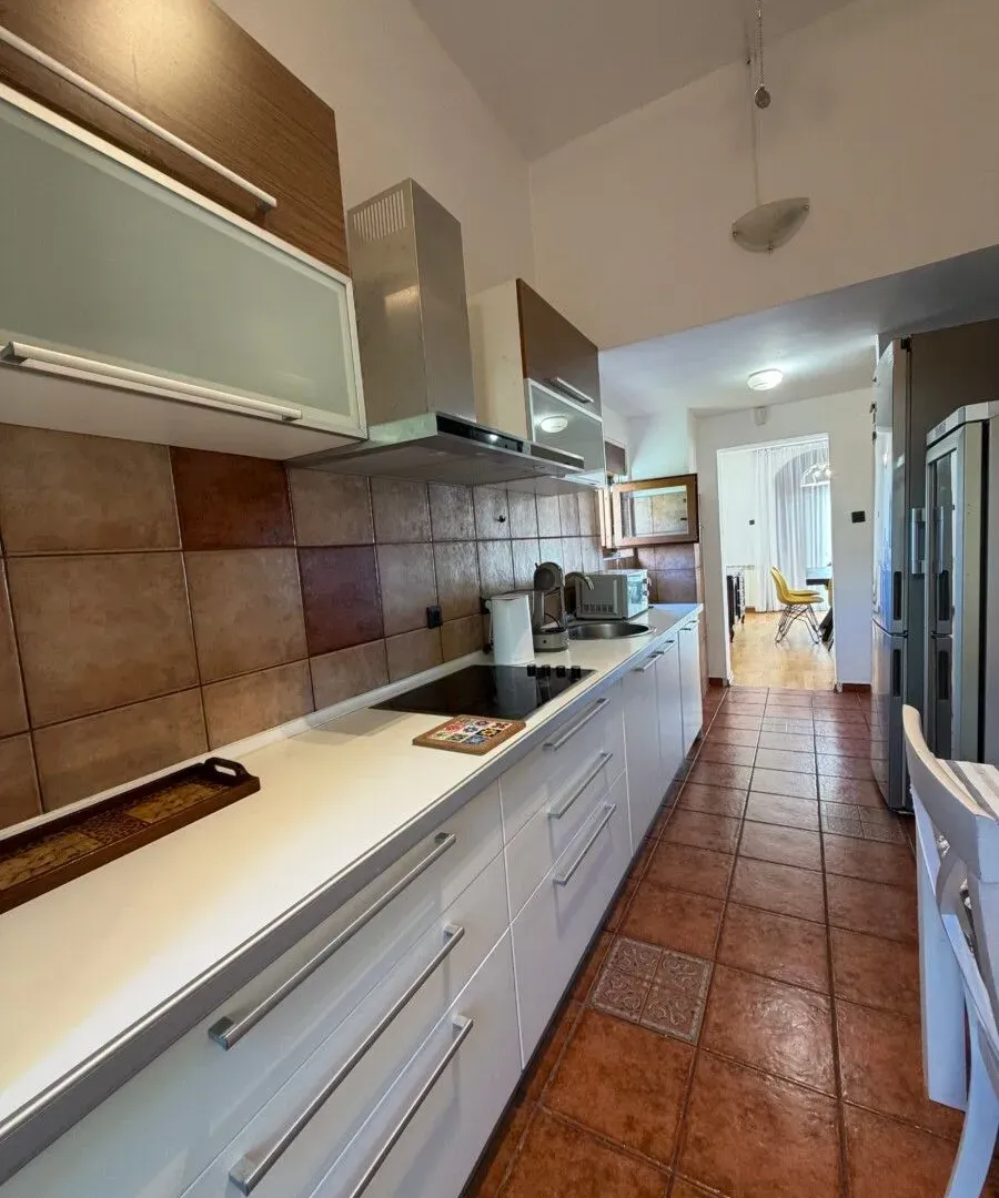 Rent, apartment, 285m², Gorica C, Podgorica