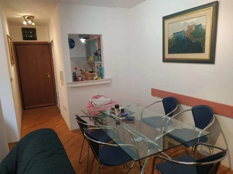 Prodaja, dvosoban stan, 52m², Budva, Crna Gora