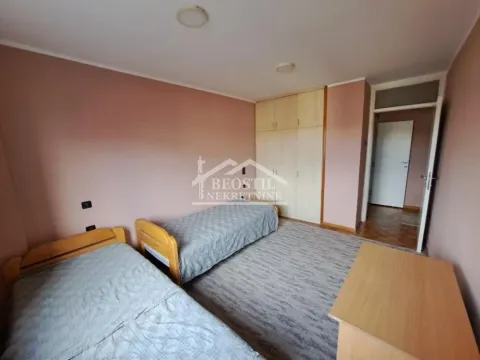 Izdavanje, trosoban stan, 82m², Lion, Zvezdara Sve Podlokacije - image 14