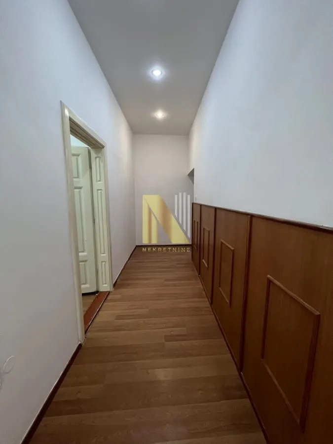 Rent, office space, 50m², Centar, Novi Sad