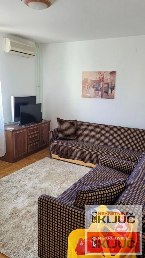 Rent, one bedroom apartment, 43m², Bulevar Oslobodjenja, Novi Sad Sve Podlokacije