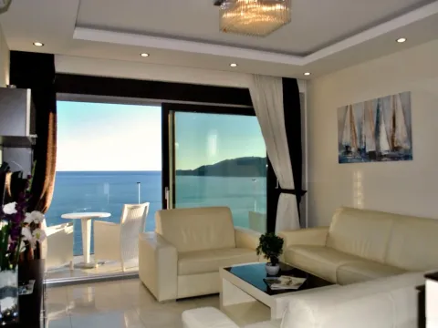 Sale, two bedroom apartment, 80m², Bečići, Budva - image 3