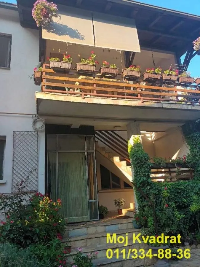 Prodaja, kuća, 431m², Nova Pazova, Stara Pazova