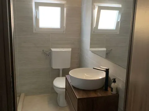 Izdavanje, jednosoban stan, 45m², City Kvart, Podgorica - image 3