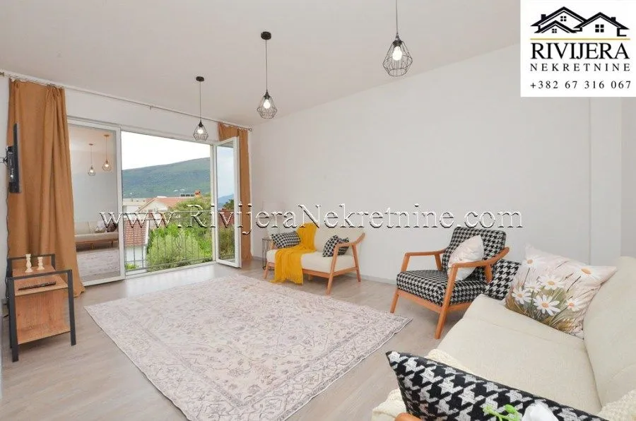 Prodaja, dvosoban stan, 85m², Đenovići, Herceg Novi