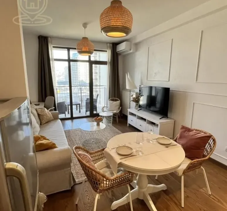 Izdavanje, dvosoban stan, 55m², Savski Venac, Beograd