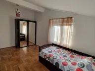 Izdavanje, dvosoban stan, 115m², Tološi, Podgorica - image 10