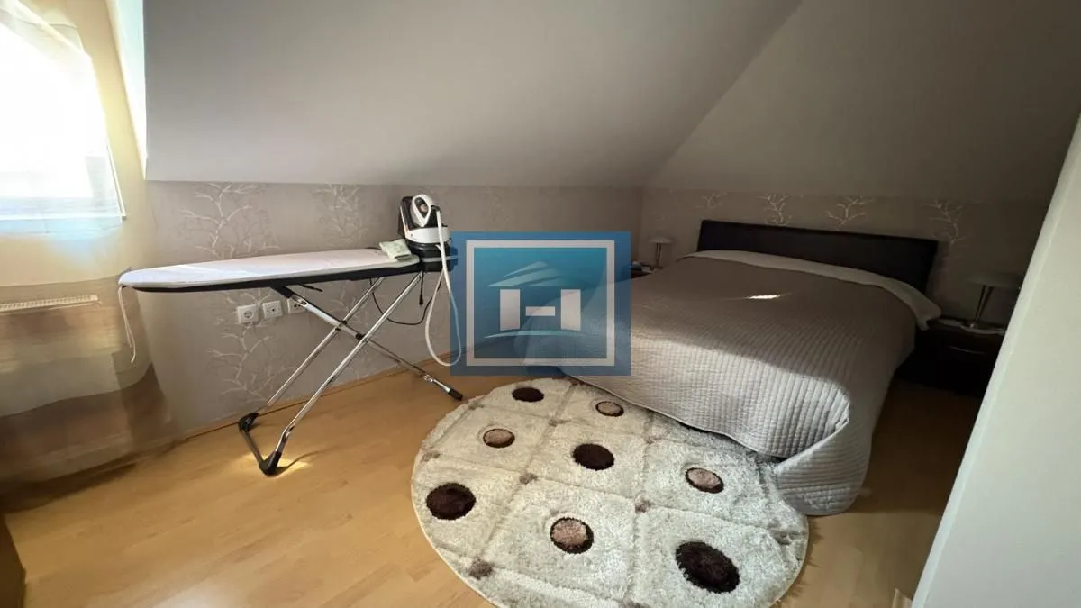Prodaja, četvorosoban stan, 112m², Centar, Jagodina
