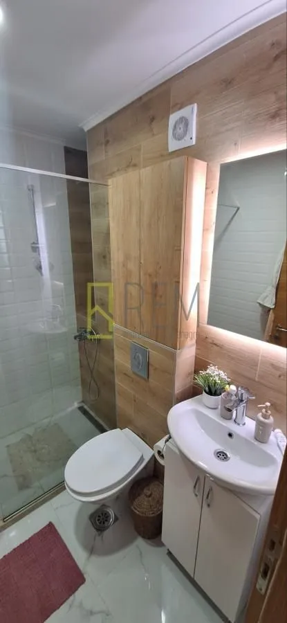 Prodaja, trosoban stan, 89m², Podgorica, Crna Gora