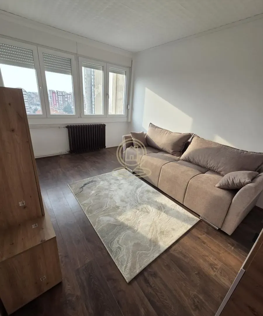 Sale, three bedroom apartment, 70m², Medijana, Niš