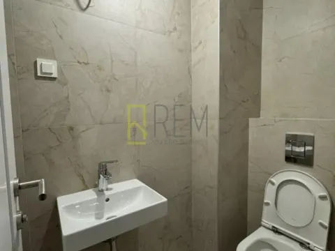 Izdavanje, dvosoban stan, 64m², Tološka šuma, Podgorica - image 5