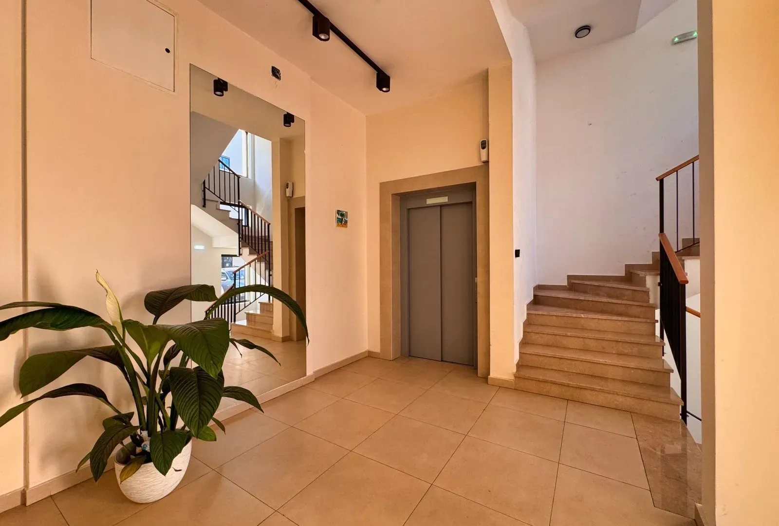 Sale, one bedroom apartment, 46m², Podgorica, Crna Gora