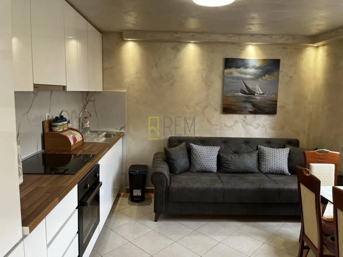 Sale, two bedroom apartment, 70m², Centar, Budva