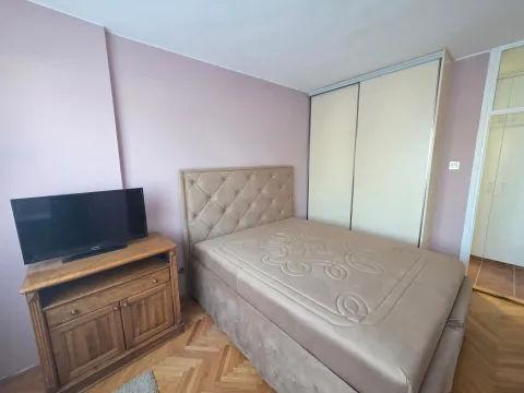 Rent, one bedroom apartment, 45m², Preko Morače, Podgorica - image 7