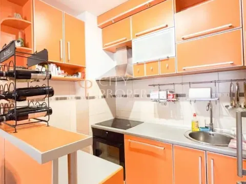 Prodaja, stan, 70m², Stari Aerodrom, Podgorica - image 9