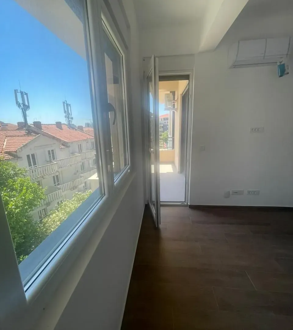Sale, one bedroom apartment, 46m², Podmaine, Budva
