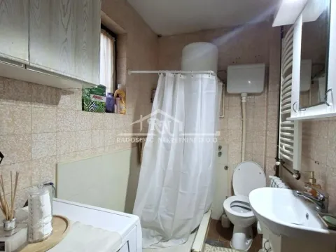 Prodaja, kuća, 208m², Voždovac Sve Podlokacije, Beograd - image 15