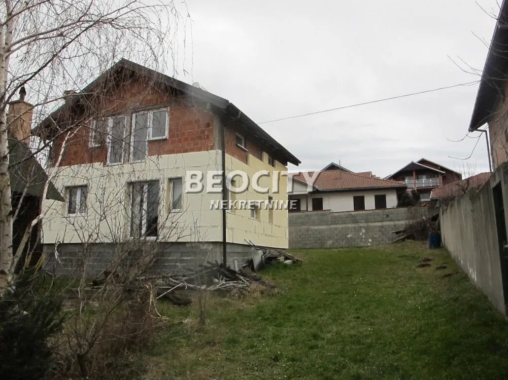 Sale, house, 120m², Višnjička Banja, Palilula Sve Podlokacije