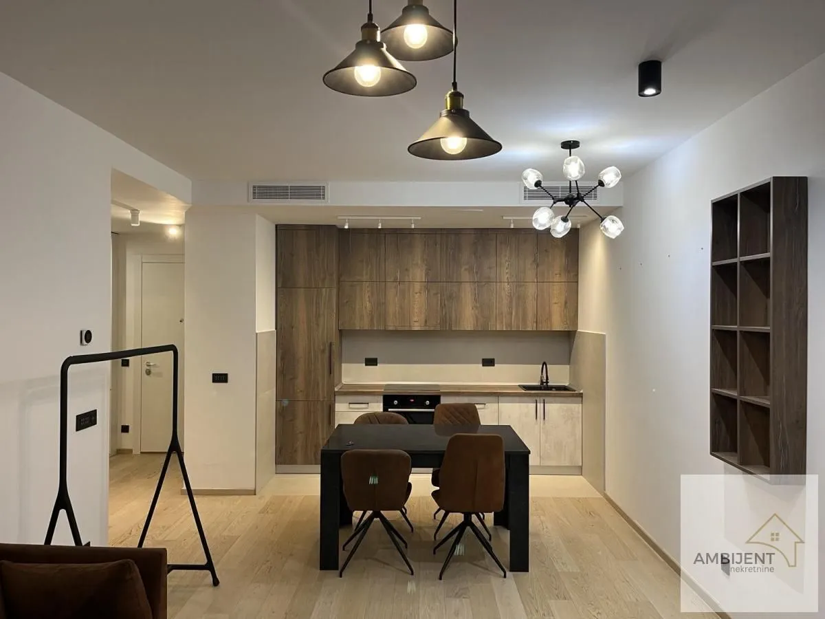 Rent, two bedroom apartment, 56m², Stari Grad, Beograd