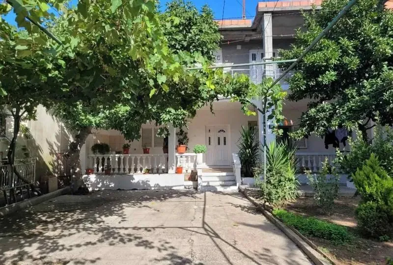 Prodaja, kuća, 265m², Bar, Crna Gora