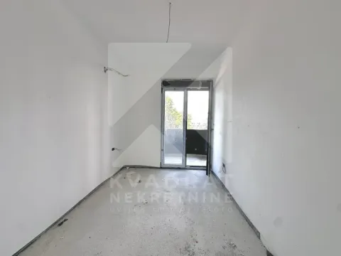 Prodaja, dvosoban stan, 68m², Stari Aerodrom, Podgorica - image 3