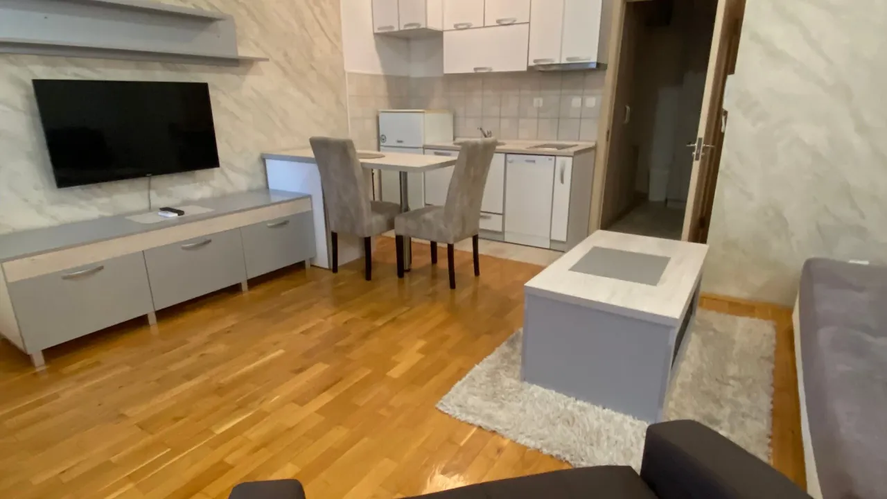 Rent, one bedroom apartment, 29m², Stari Aerodrom, Podgorica