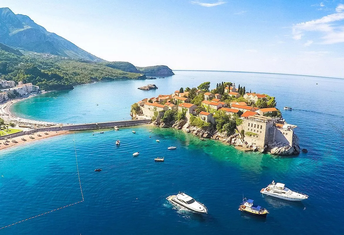 Prodaja, plac, 18576m², Sveti Stefan, Budva