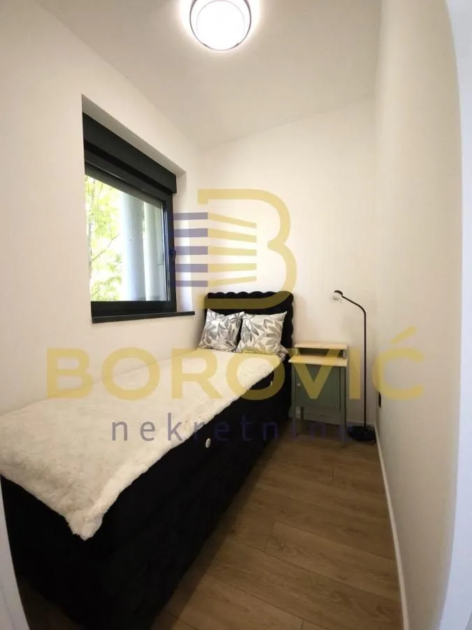 Sale, one bedroom apartment, 33m², Stari Grad, Beograd