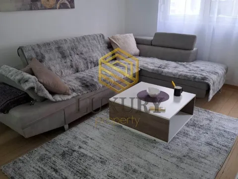 Izdavanje, jednosoban stan, 47m², City Kvart, Podgorica - image 3