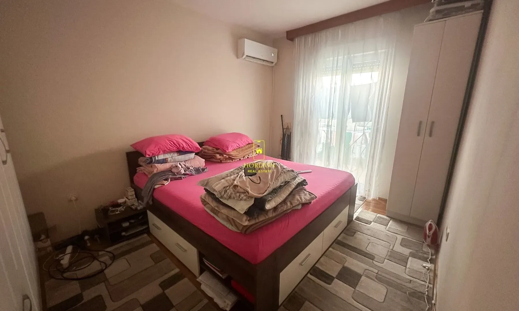 Prodaja, jednosoban stan, 49m², Pobrežje, Podgorica