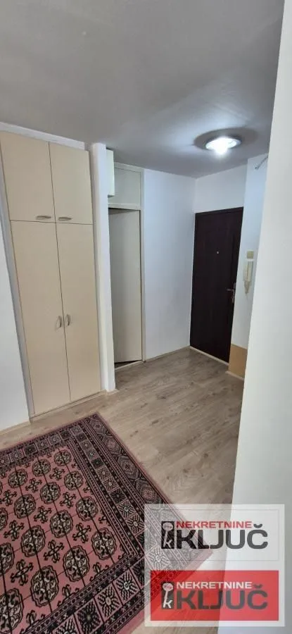 Izdavanje, jednosoban stan, 39m², Liman 3, Novi Sad Sve Podlokacije
