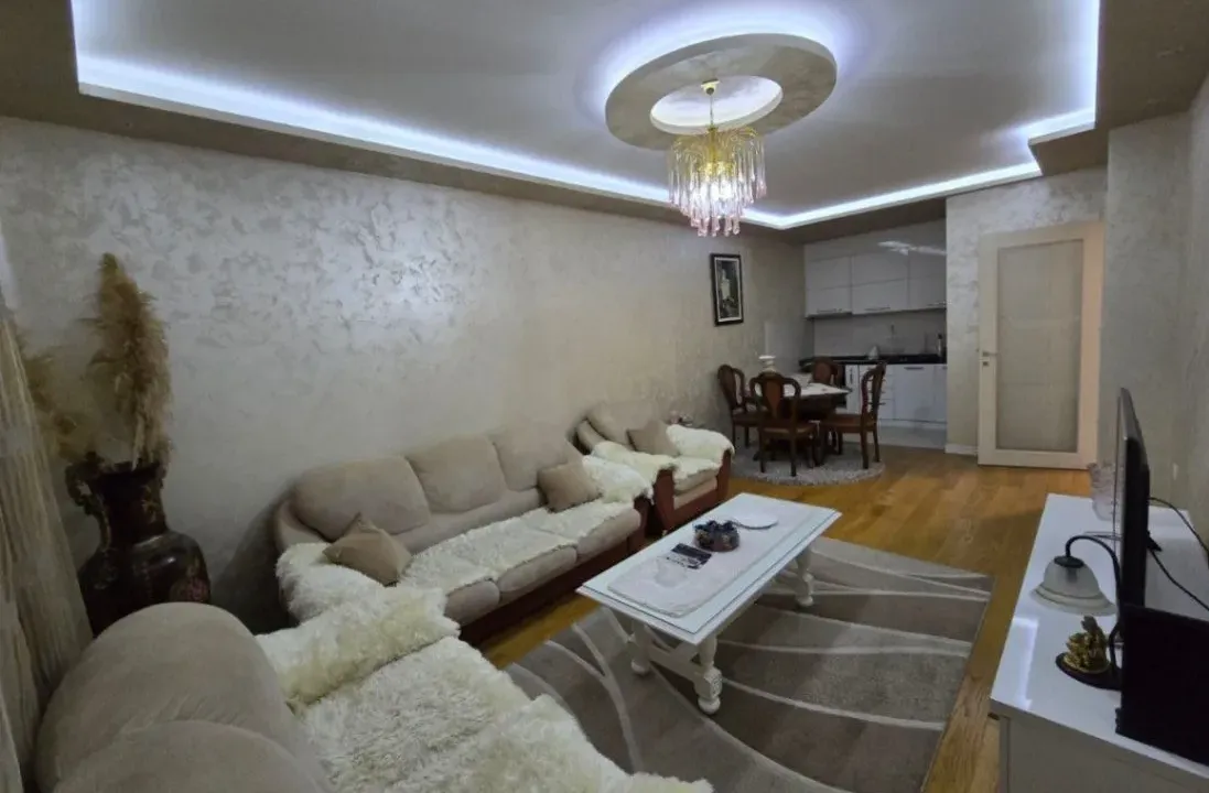Izdavanje, jednosoban stan, 49m², Podgorica, Crna Gora