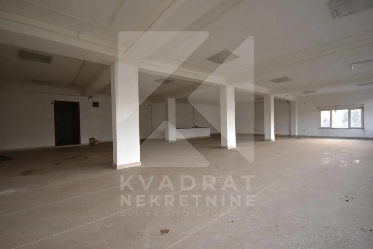 Prodaja, kuća, 343m², Zagorič, Podgorica