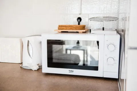 Izdavanje, jednosoban stan, 45m², Kalimanj, Tivat - image 11