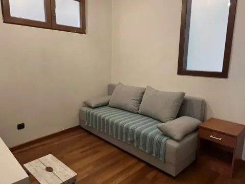 Rent, two bedroom apartment, 76m², Centar, Budva - image 3