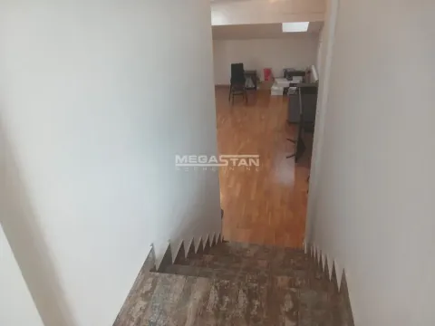 Prodaja, četvorosoban stan, 165m², Stari Grad, Beograd - image 11