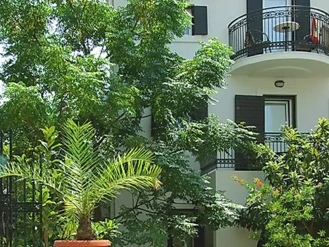 Prodaja, ugostiteljski objekat, 1100m², Petrovac, Budva - image 15