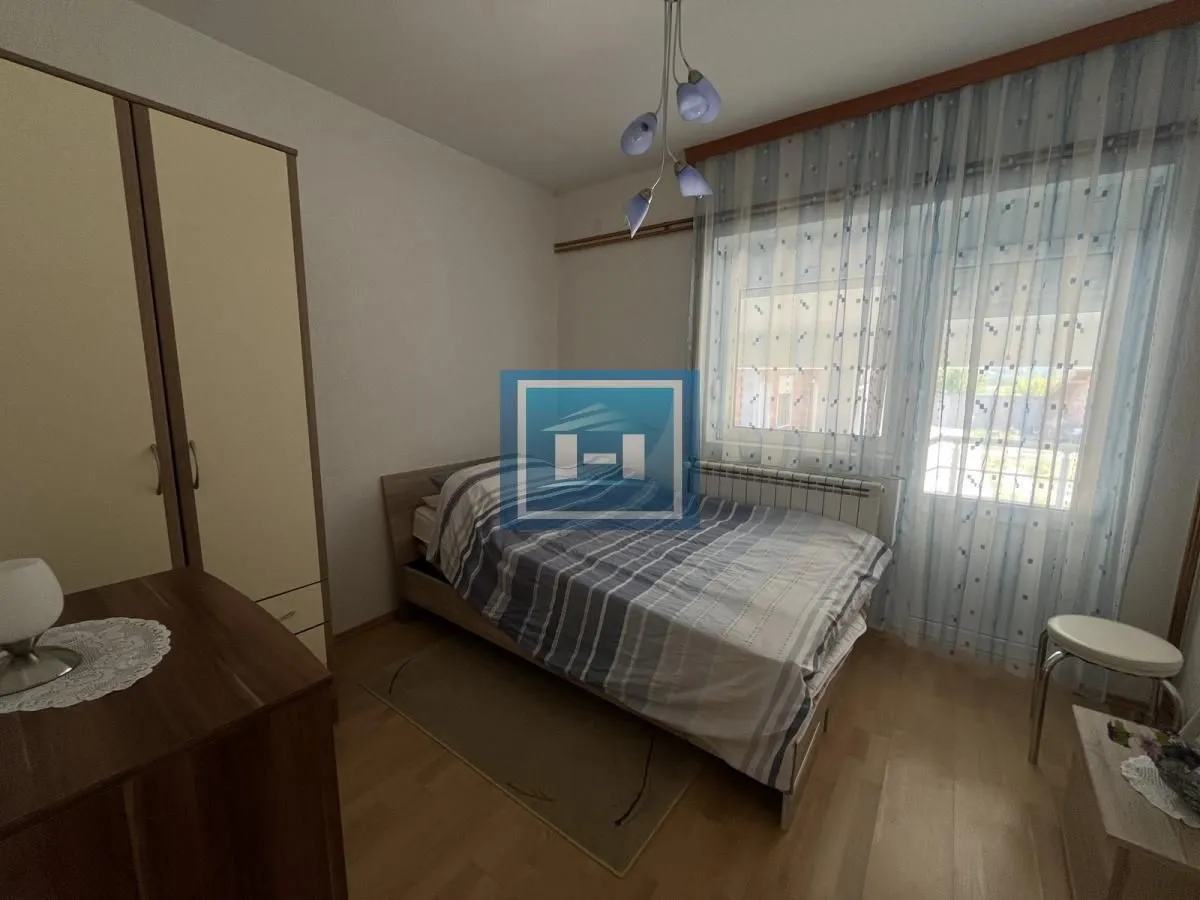 Prodaja, kuća, 271m², Šantarovac, Jagodina
